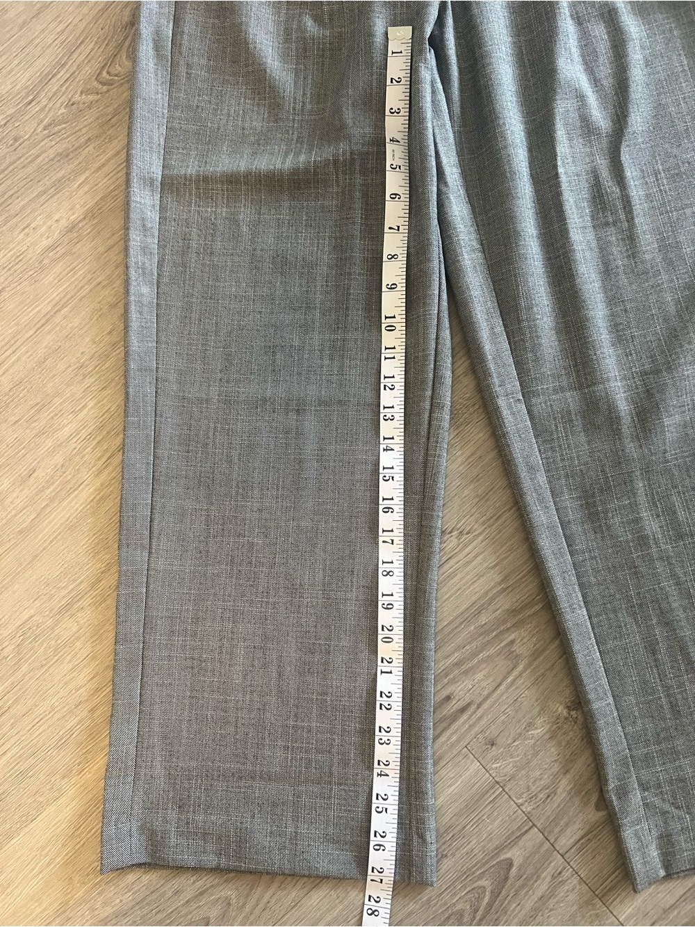 Old Navy Gray Pleated Straight Leg Trousers | 90s Corporate Chic - Picture 8 of 8